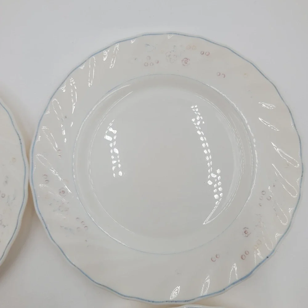5 Arcopal Victorian Floral Salad Plates White Swirl Scalloped 7.75